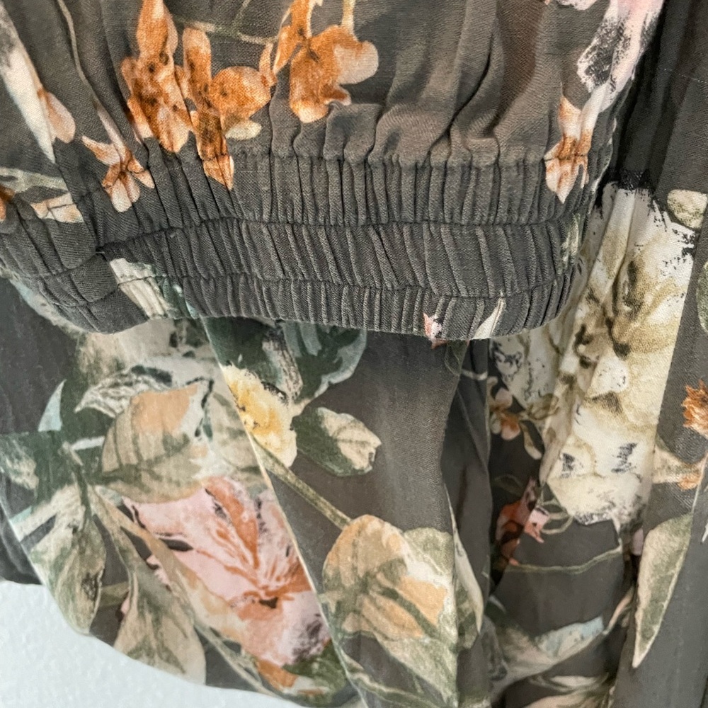 Chaser Floral Jogger Pants - Picture 6 of 12